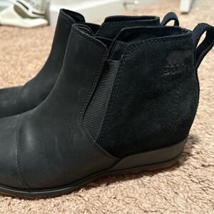 Sorel Black Ankle Booties